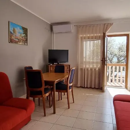 Sand Beach Idila Apartment